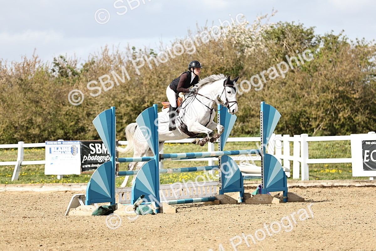 SBM_001196 - Class 4 - Senior Newcomers - 1.10m