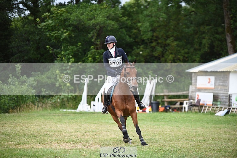 240630-145444-02376 - 707-Stephanie_McLoughin-Kings_Fire_Cracker