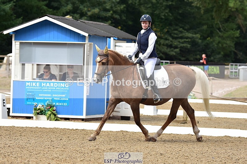 250719A-102056-03631 - 086-Alison.Nicoll-Moondust