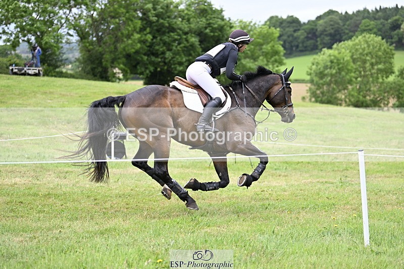 250524A-113452-09573 - B-302-Samantha.Lissington-LUCAS.STONE