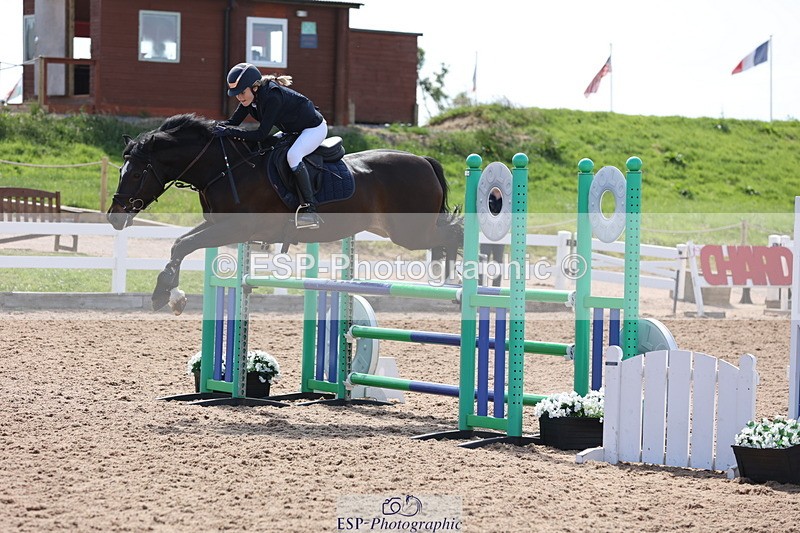 240629A-104558-04261 - Cls 17 Discovery and 90cm Open