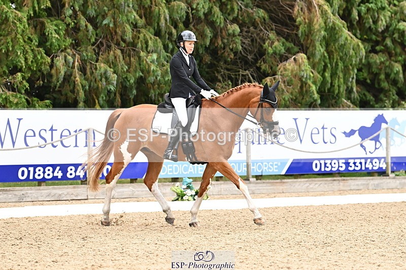 250808A-111832-00444 - 140-Laima.Davies-Romero