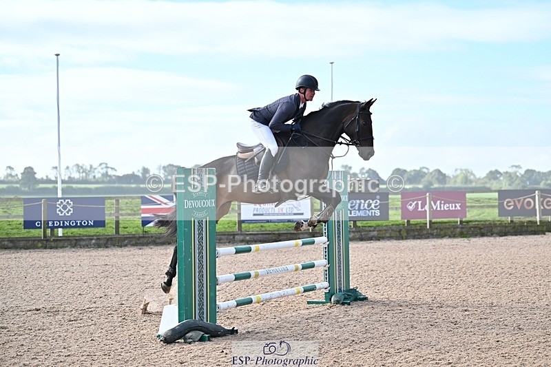 250924-103457-00049 - Clear Round and British Novice