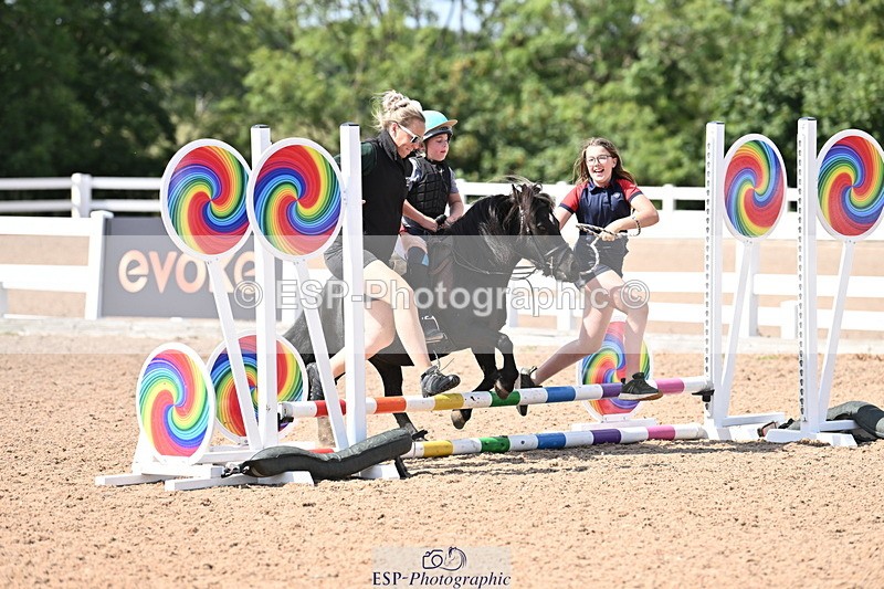 250821B-145730-00895 - Group D - Thomasina