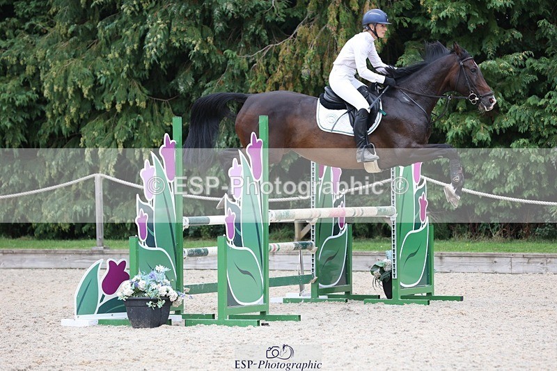 230908-170417-03117 - Cls 9 Snr Newcomers & 1.10m Open