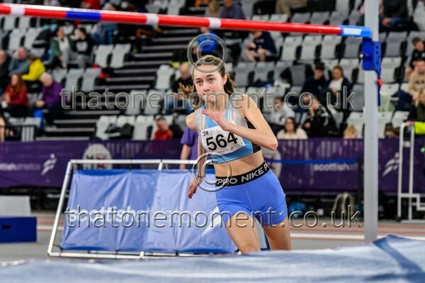 AgeInd25SAT-910835 - Field Female