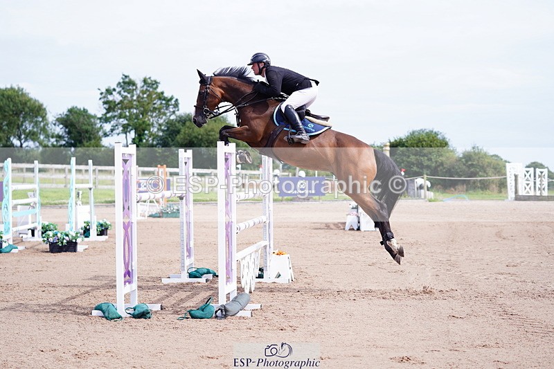 240803A-151108-08815 - Cls 32 National 1.30m Open