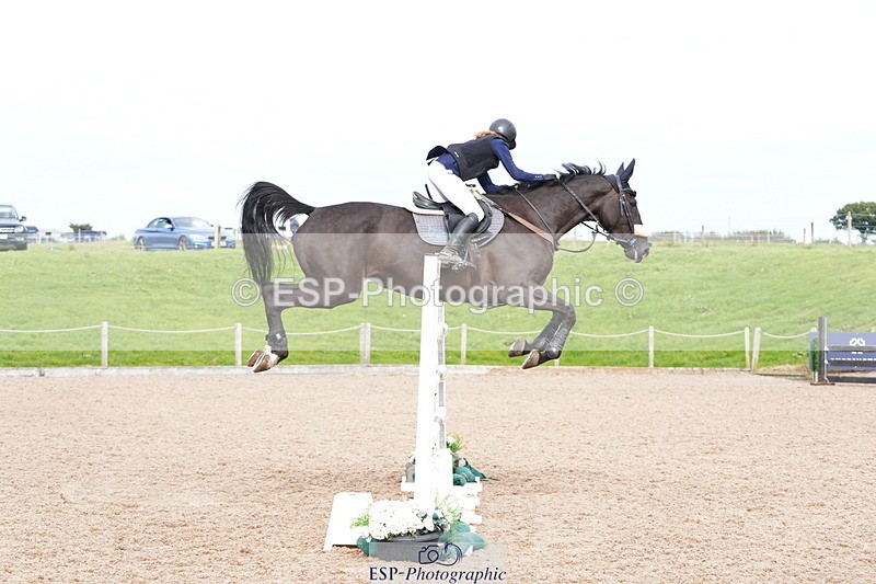 240915A-150842-10768 - Cls 28 Chard Sept GP Jump Off