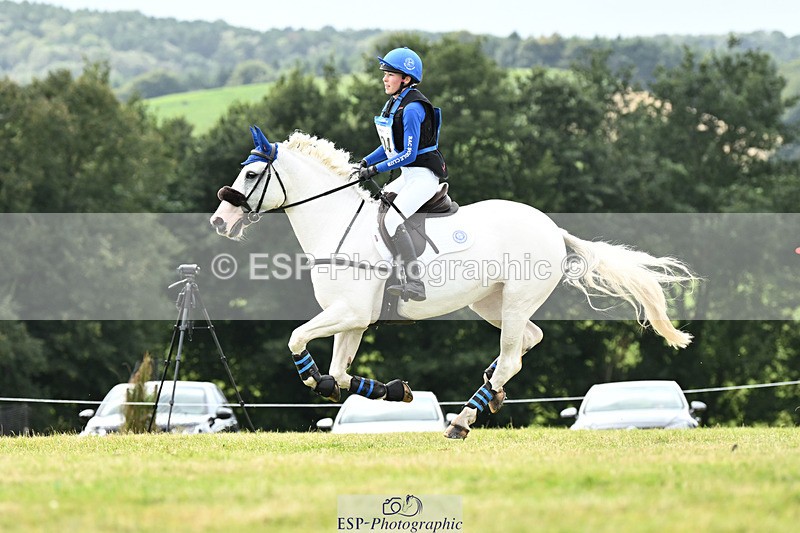 240825X-141148-34943 - 80cm XC 14.30 to 15.30