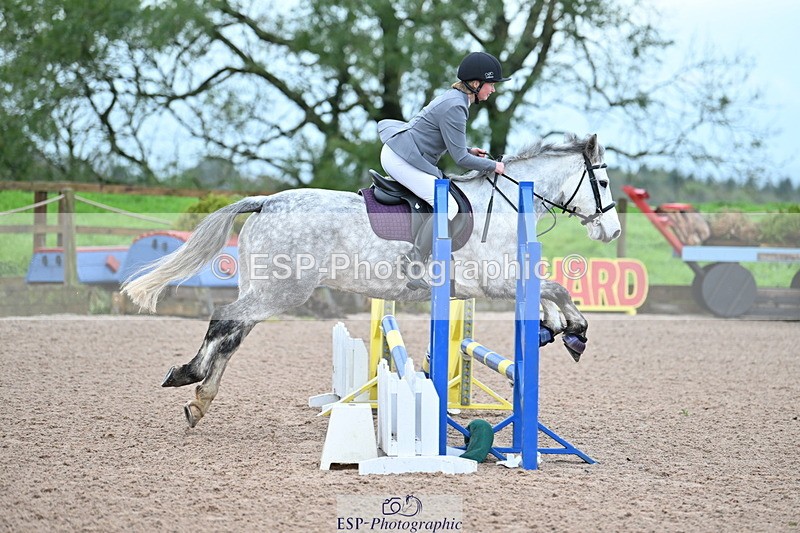 231029A-090051-02251 - 50cm Clear Round