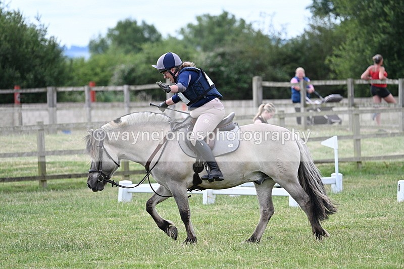 WJ7_4853 - 60cm XC Time 09:58 to 10:16