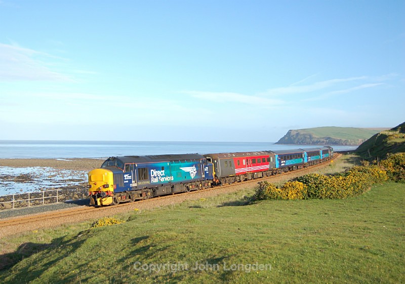 JL 23.5.15 37423 2C33 05.46 Barrow - Carlisle, St Bees - Cumbrian Coast (north to south)