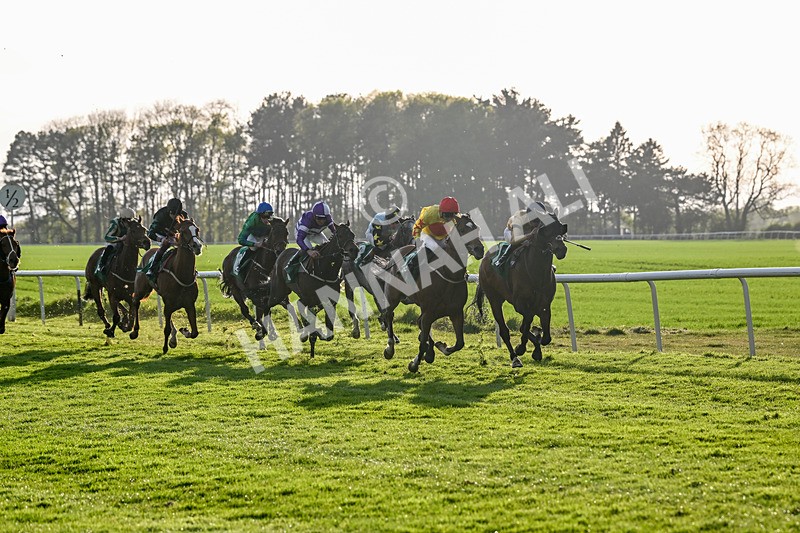 220425-Race 6-Perfectly Timed-9352