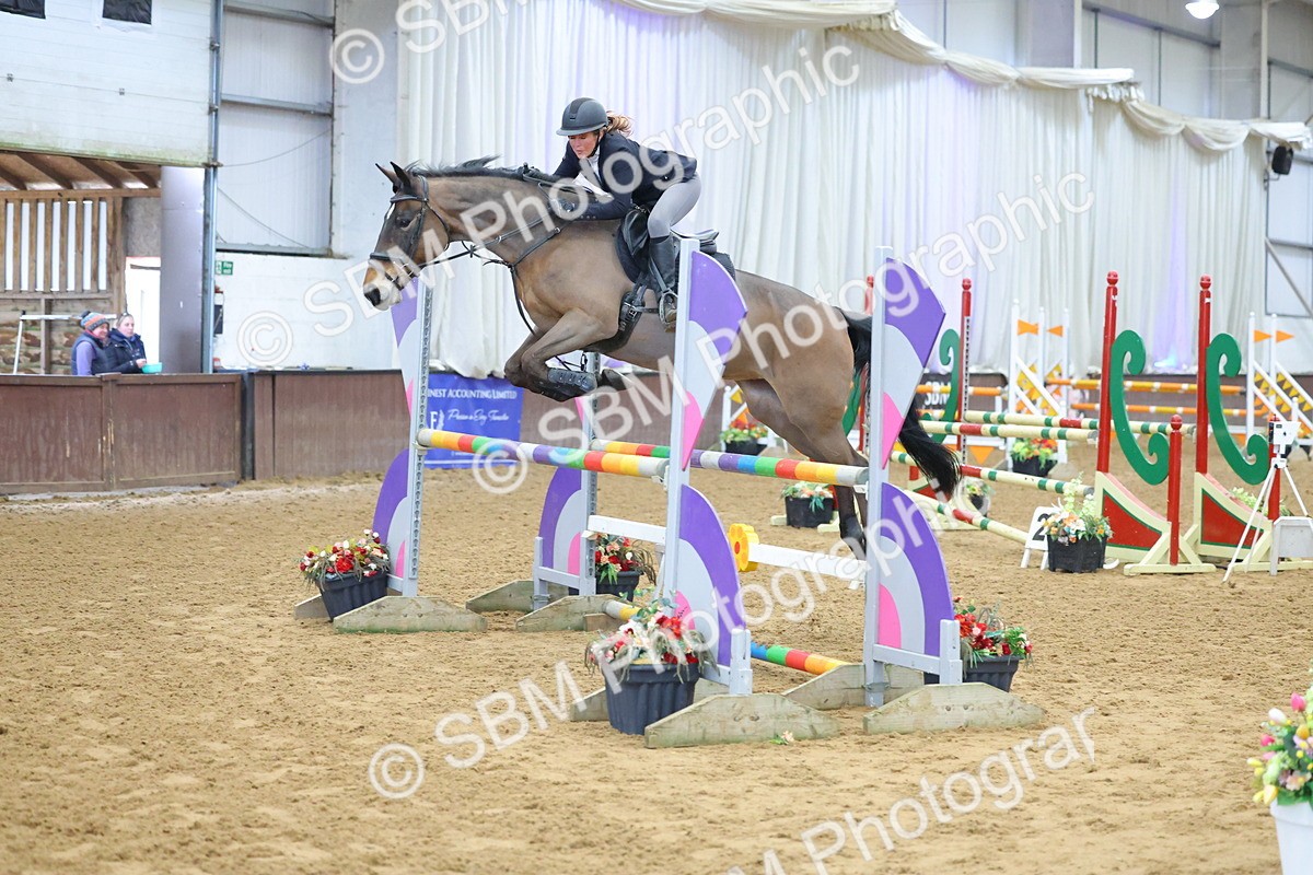 SBM_010212 - Class 22 - Equiyd 1.05m Amateur Championship Qualifier - First Round (1.05m)