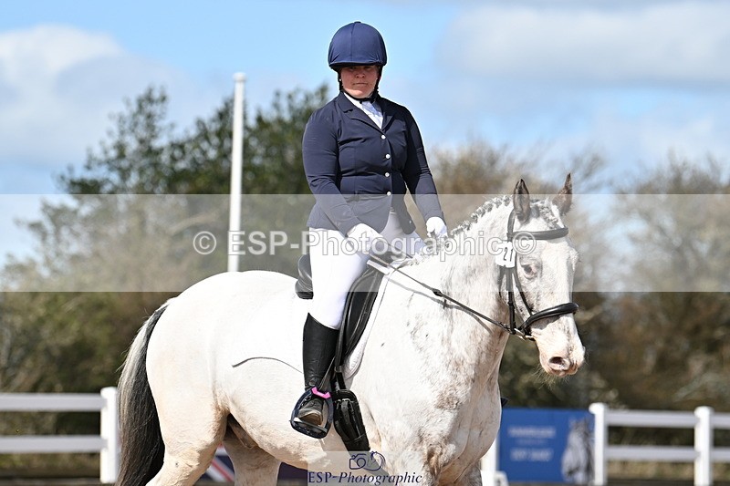 240324A-124408-02361 - Novice 28, 12.15 to 13.00