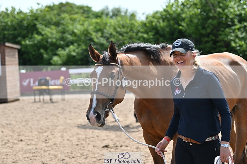 240717A-160258-03292 - Trot Up 4pm to 5pm