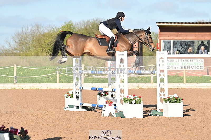 240418A-084620-01649 - Cls 21 1 Star Gold Tour 1.30m