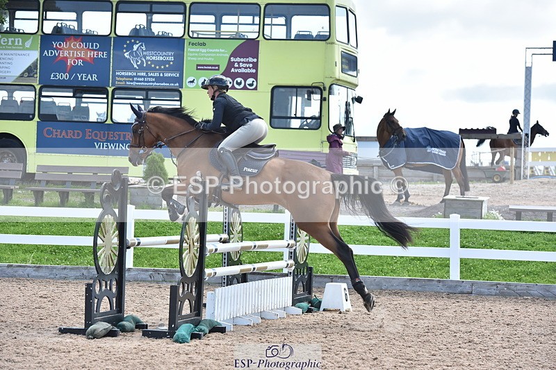 230806A-110356-01311 - Cls 17 Snr Discovery & 1m Open