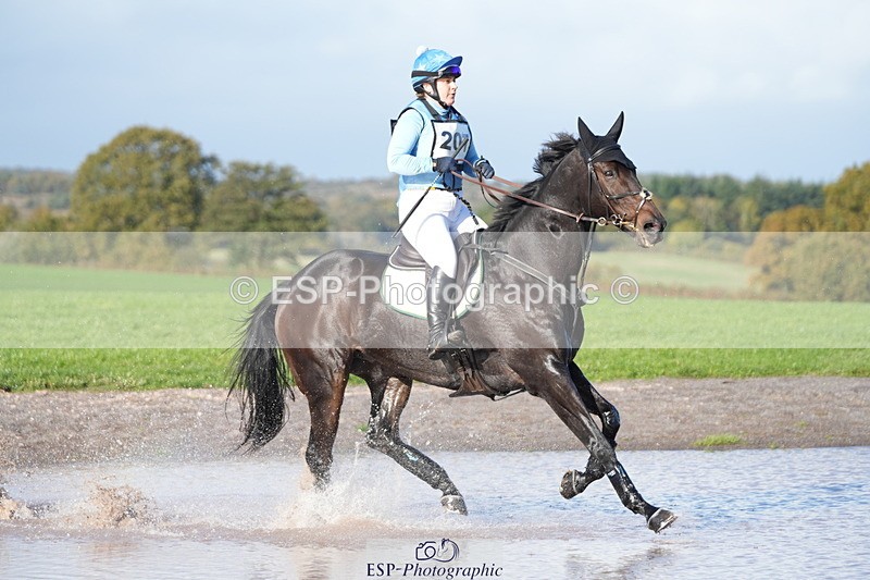 251024A-144145-12894 - C-207-Alice.Dunsdon