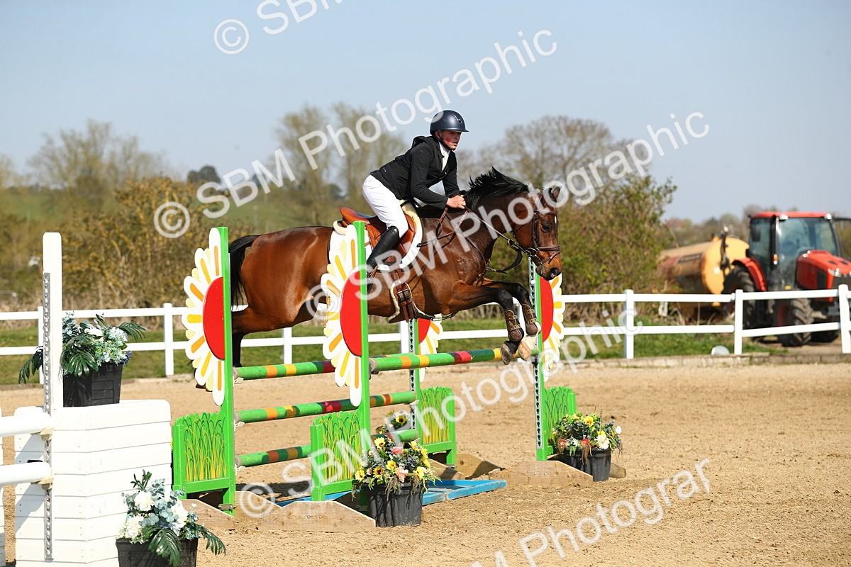 SBM_001182 - Class 4 - Senior Newcomers - 1.10m