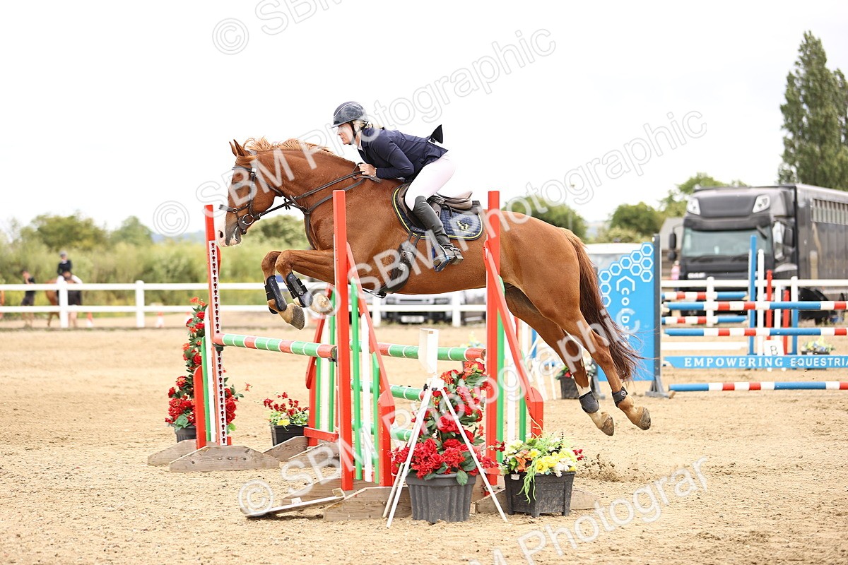 SBM_007705 - Class 19 - Senior Newcomers - 1.10m