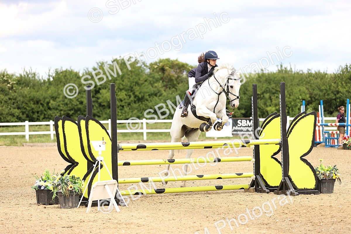 SBM_007267 - Class 18 - Senior 1.05m