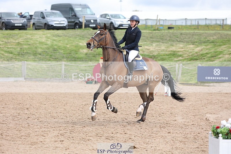 240419A-123059-07273 - Cls 6, 2 Star Medium Tour 1.35m