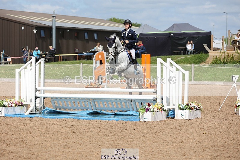 250504-124101-02529 - Cls 5 Pony Foxhunter and 1.10m Open