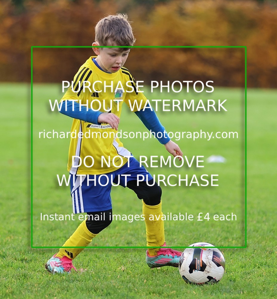 533A3061 - Kendal Utd U8's vs Sedbergh Wanderers Juniors U8 (8/11/25)