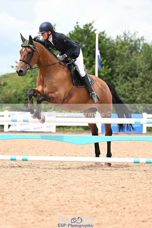 240726A-125903-01256 - Cls 9 85cm Amateur Qualifier