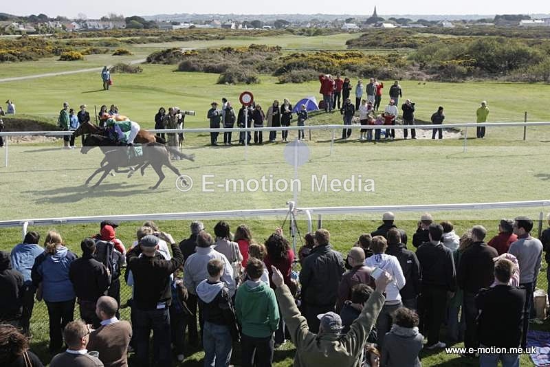 Race 3 14 - Gsy Race Finish Line 03/05/10