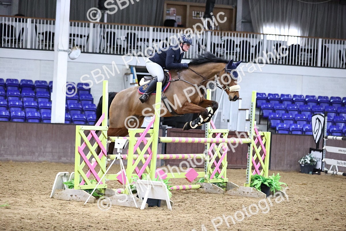 SBM_005687 - Class 17 - Senior Newcomers 1.10m