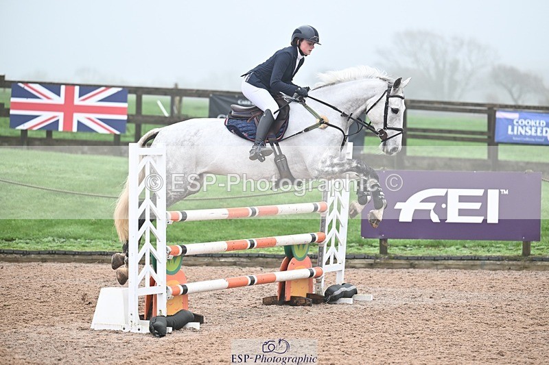 251115-124739-00746 - Cls 28+29 Club and Schools 1m