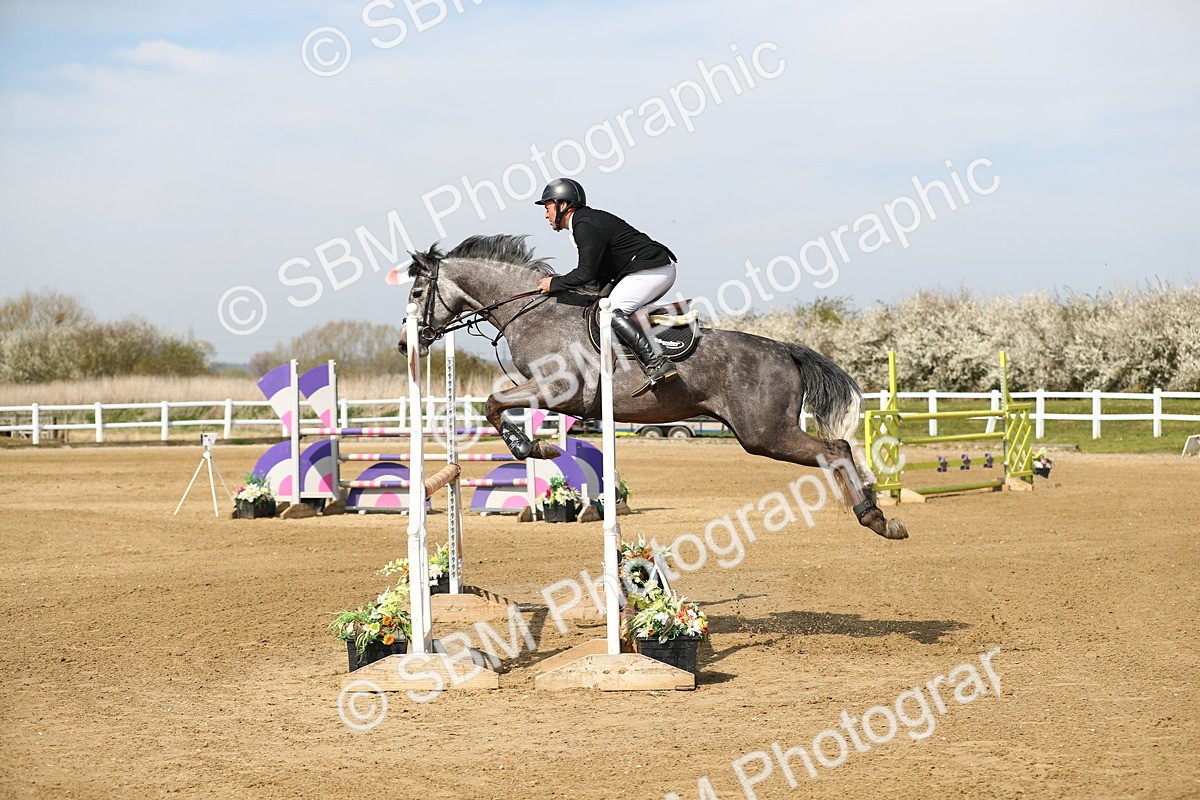 SBM_002475 - Class 10 - Senior Newcomers - 1.10m