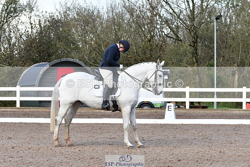 231104A-124955-00571 - Cls 12 Music Medium