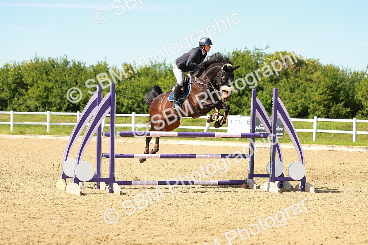SBM_002745 - Class 4 - Senior Newcomers - 1.10m