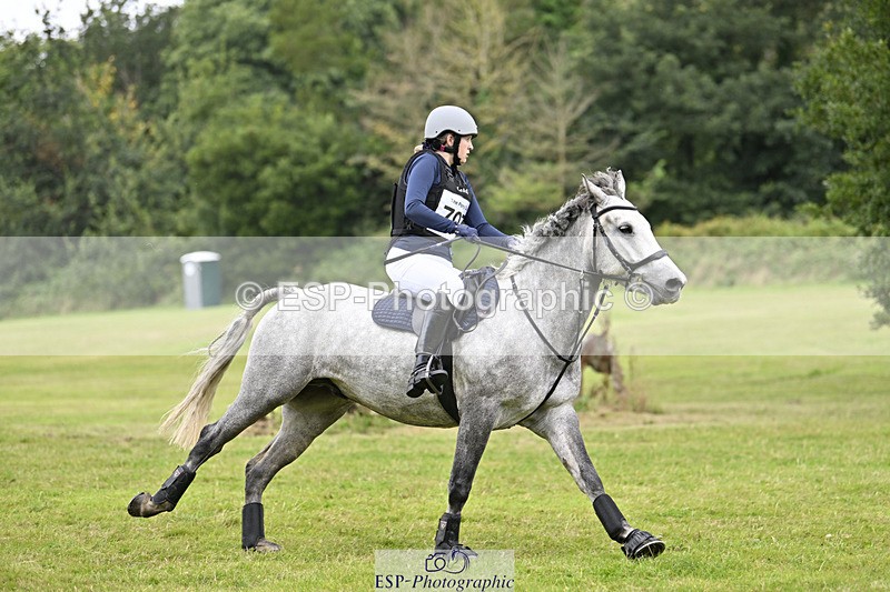 240825X-142754-34837 - 80cm XC 14.30 to 15.30