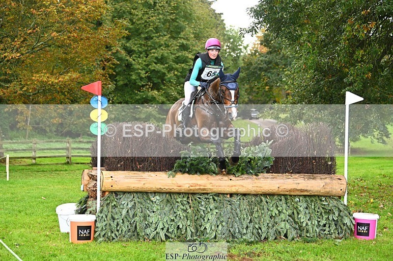 231020-125345-09104 - 065-SIR.HENRY.HALL-Jess.Rimmer-XC