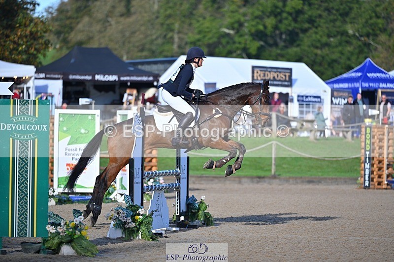 241027-093126-16024 - 390-Pippa.Howell-Phippard-NO.LIMIT.II