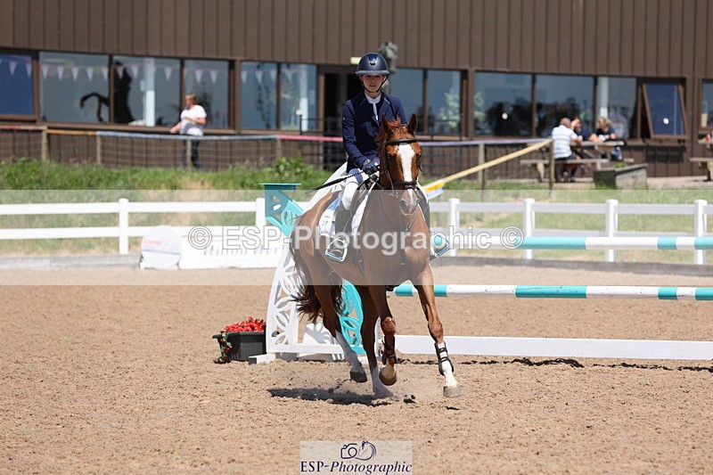 240629A-134532-06538 - Cls 19 Foxhunter and 1.10m Open