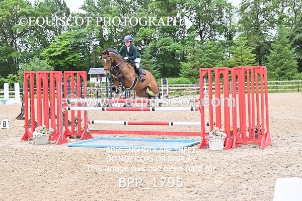 BPP_1795 - CLASS 15 SAT Senior Foxhunter/ 1.20m Open