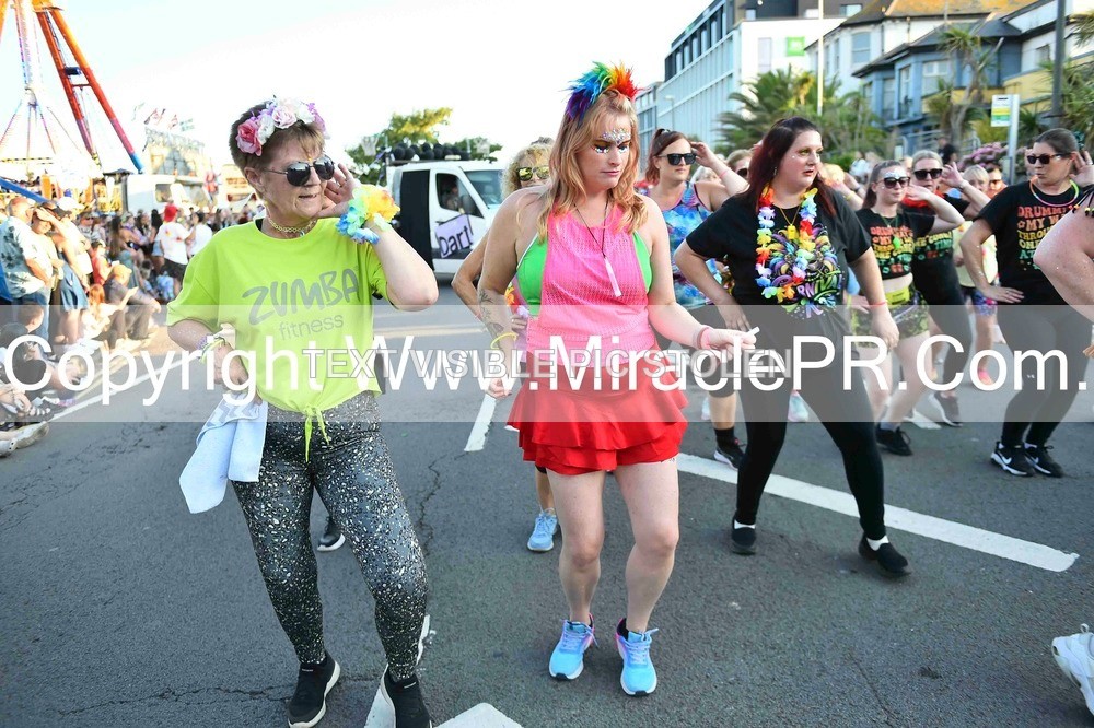 SH4_3881 - Carnival Procession.