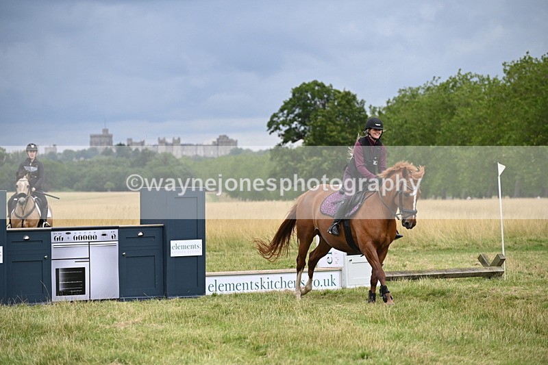 WJ6_2920 - Time at Jump 11:06 to 11:40