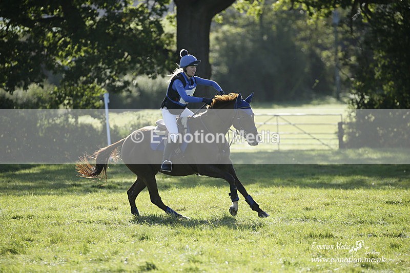  WWHT 031021 756 - WWEC Novice Restricted (0.80m) 18/10/20