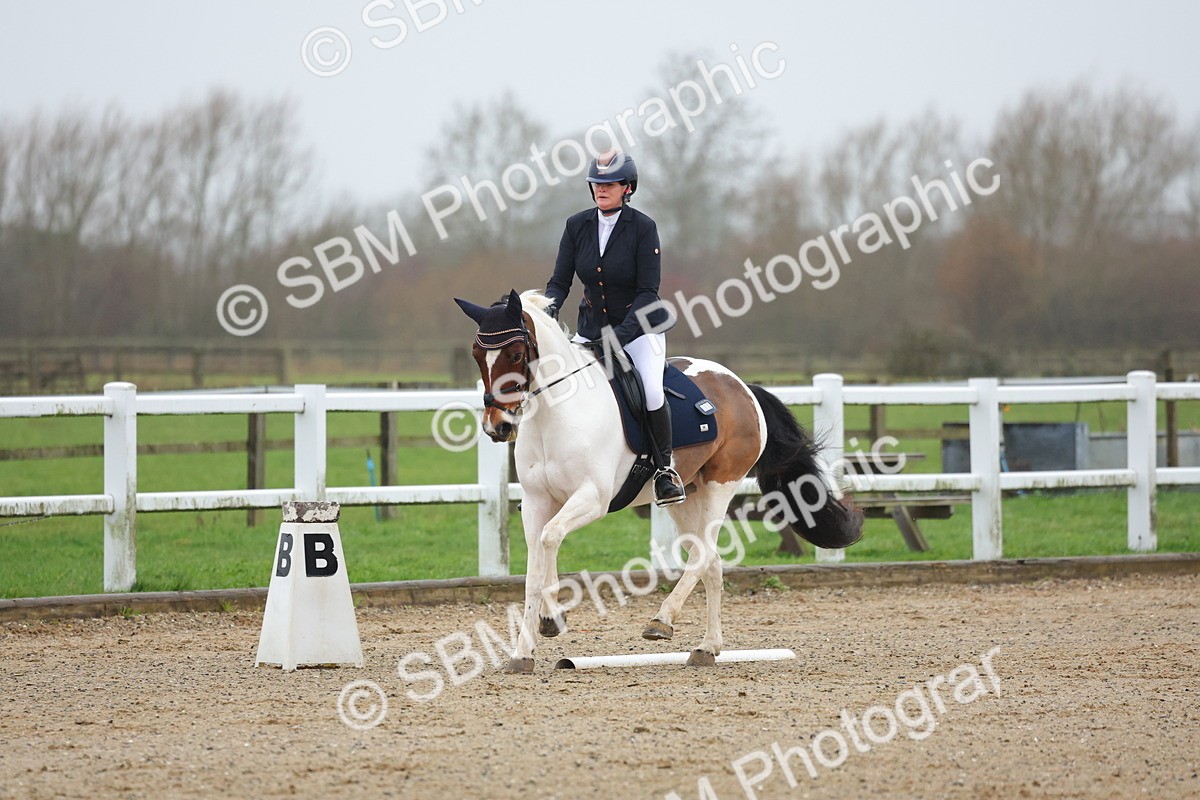 SBM_002922 - Class 6 - Novice 4
