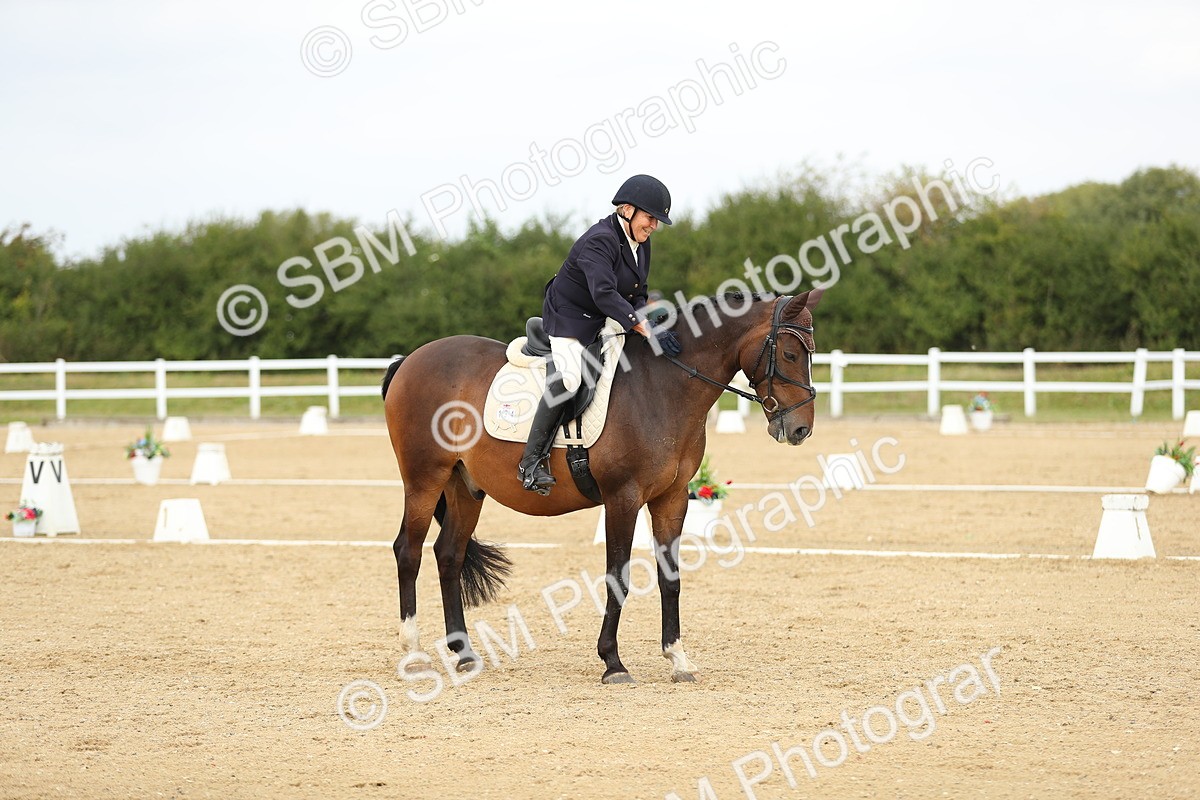 SBM_016437 - Class 13 - Novice 23 - 11.25-12.35