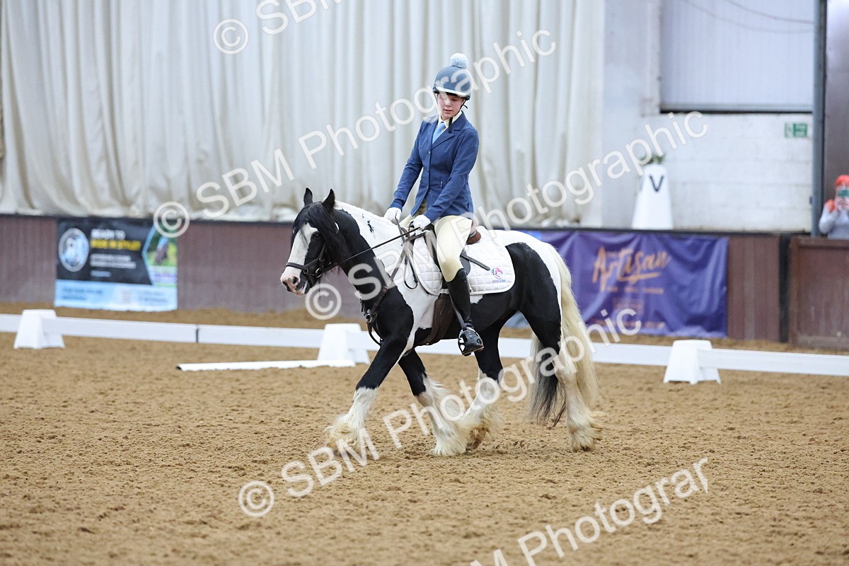 SBM_000224 - Class 2 - Intro 3 Championship - 8.51-9.47