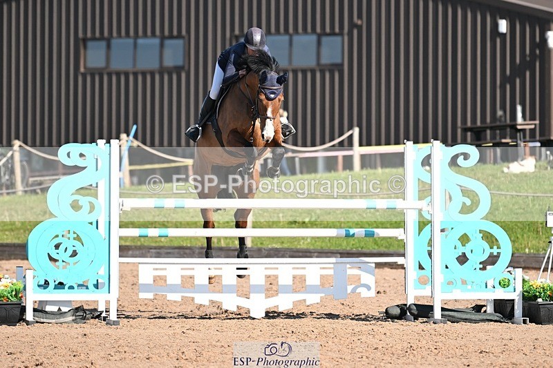 250509-090452-04648 - Cls 13 Snr Foxhunter