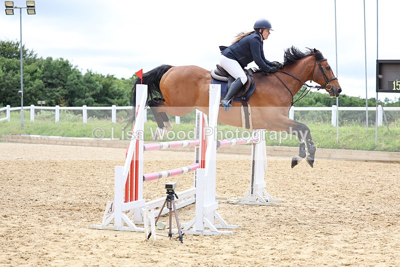 3E7A4316 - Class 7: Senior Newcomers/1.10m open