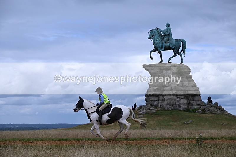 DSC_9086 - Time at Statue 14:33 to 15:10